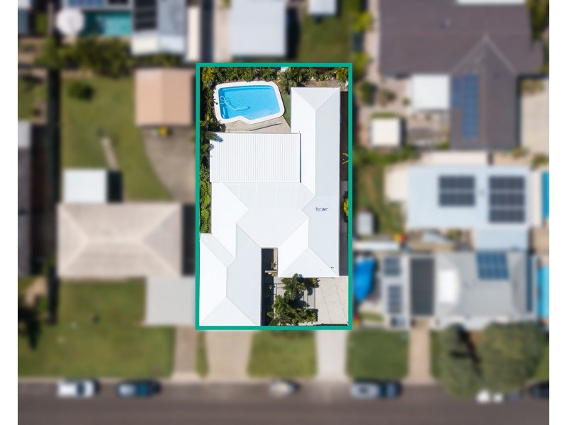 37 Balyata Street, Warana QLD 4575