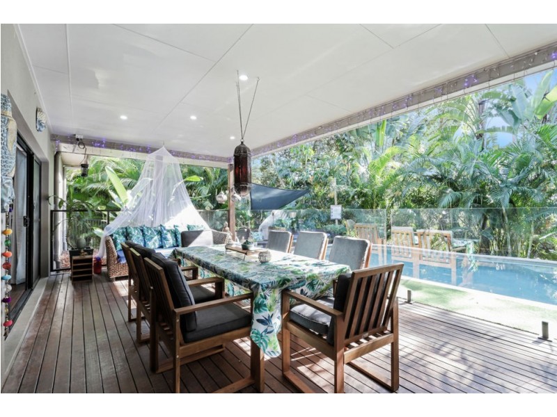 57 Fern Gully Place, Mooloolah Valley QLD 4553