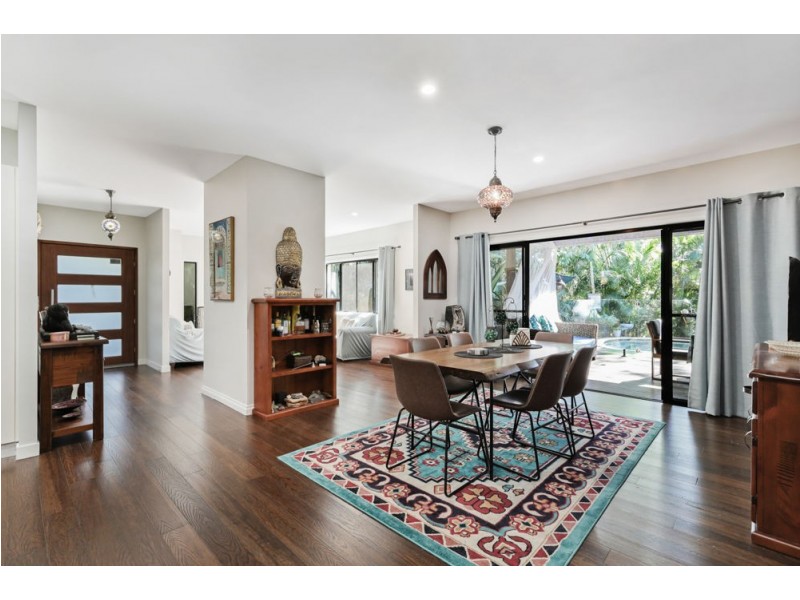 57 Fern Gully Place, Mooloolah Valley QLD 4553