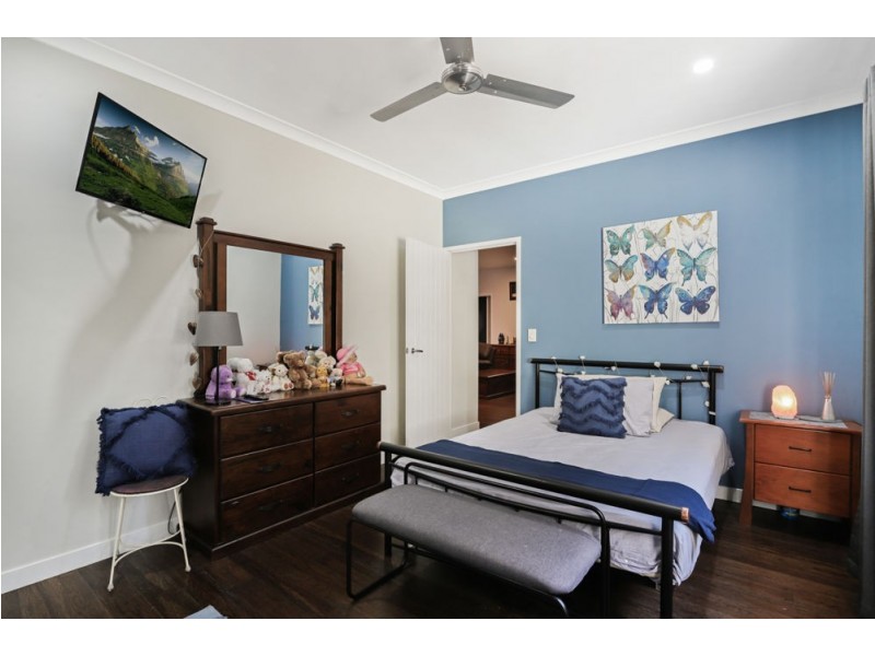 57 Fern Gully Place, Mooloolah Valley QLD 4553