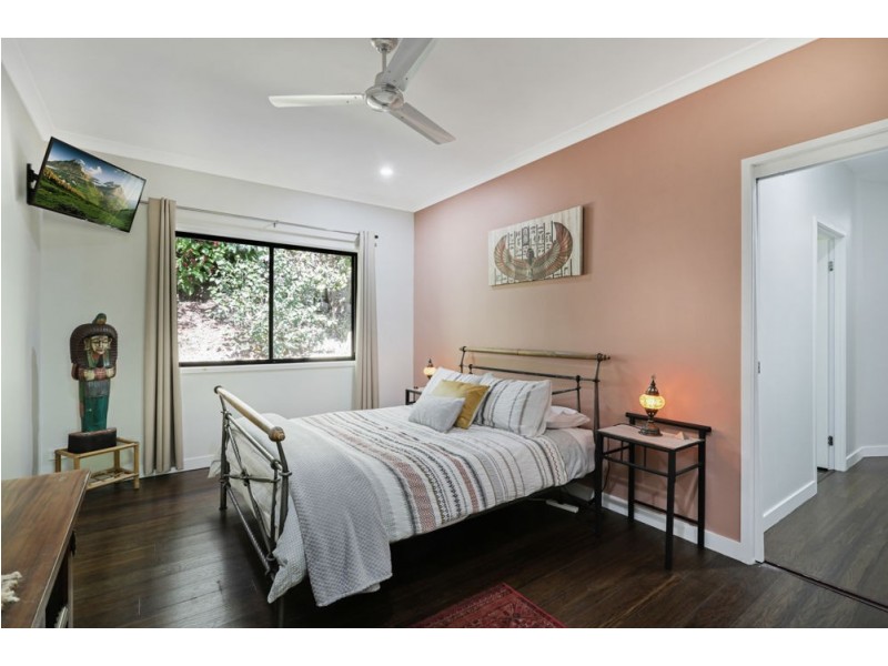 57 Fern Gully Place, Mooloolah Valley QLD 4553