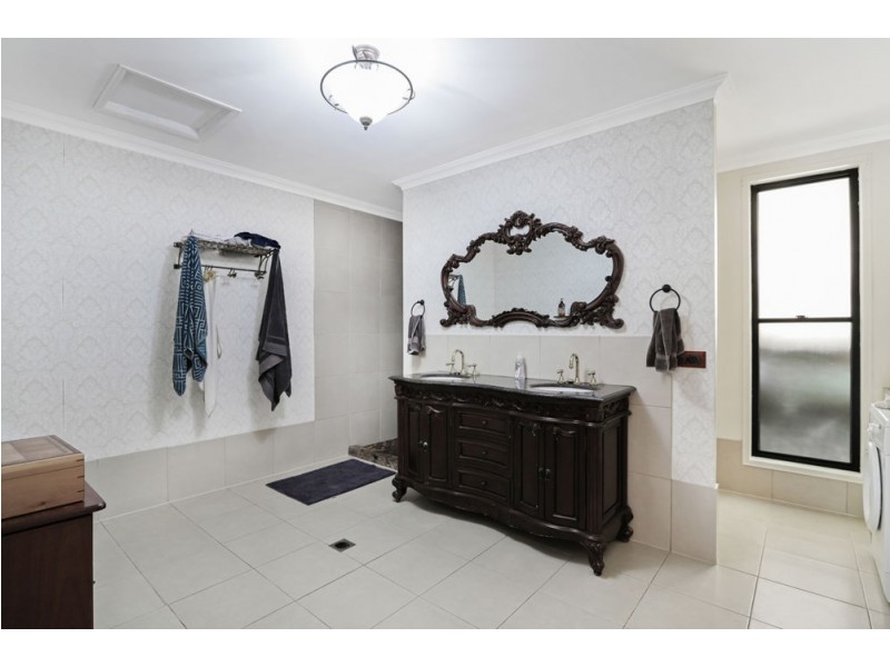 57 Fern Gully Place, Mooloolah Valley QLD 4553