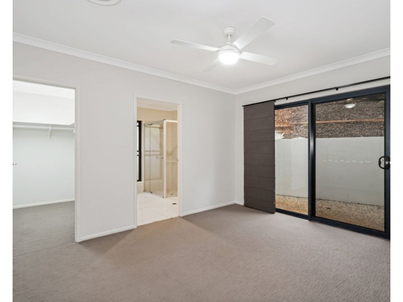 34 The Parkway Place, Mapleton QLD 4560