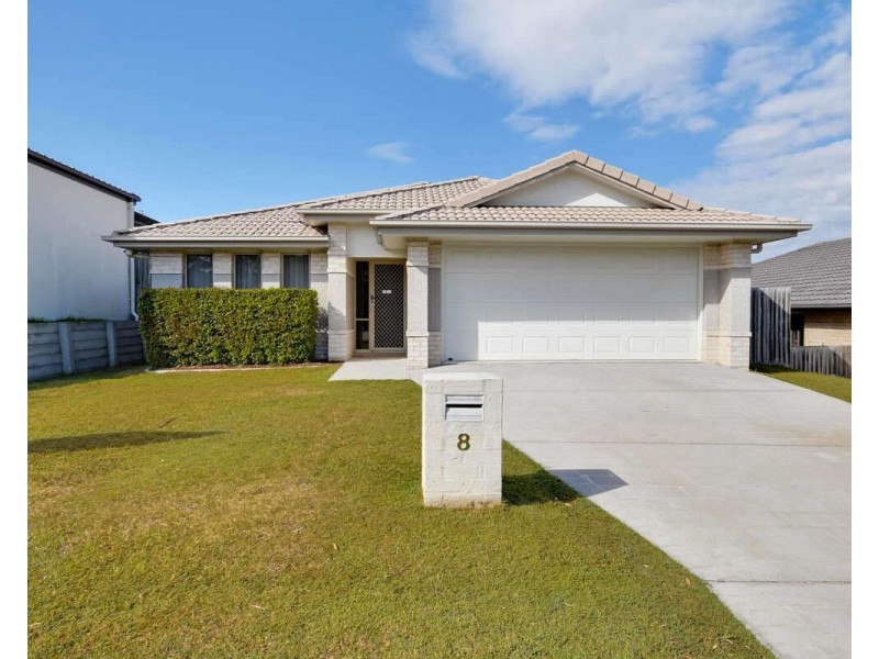 8 Leeside Street, Little Mountain QLD 4551