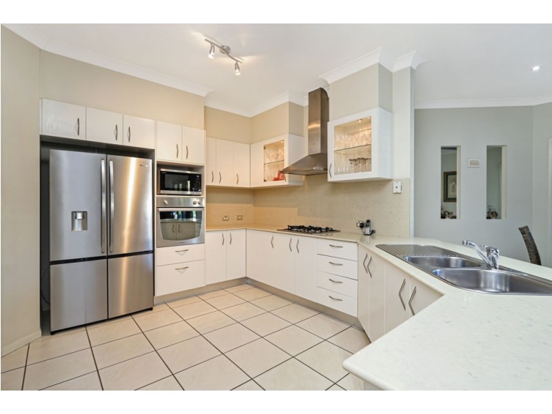 1 Bancroft Street, Pelican Waters QLD 4551