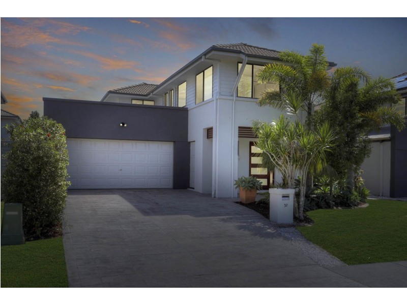 37 Windermere Way, Sippy Downs QLD 4556