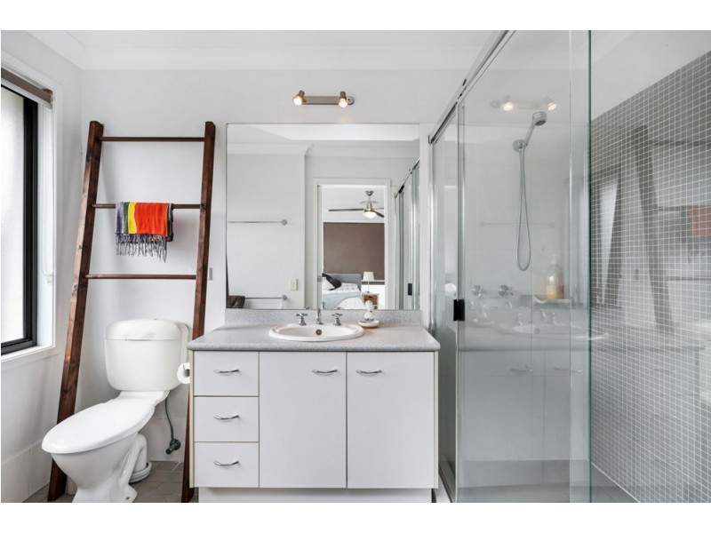 37 Windermere Way, Sippy Downs QLD 4556