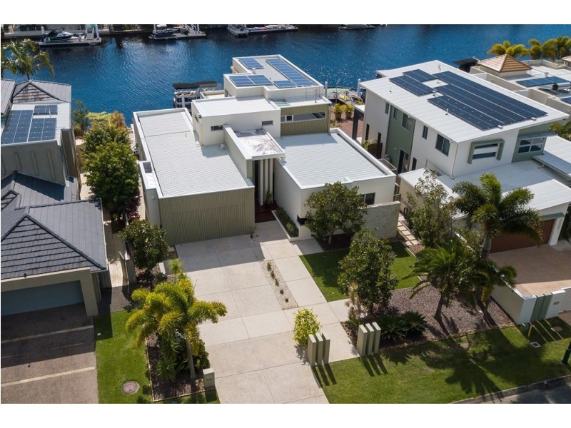 12 Columba Place, Pelican Waters QLD 4551