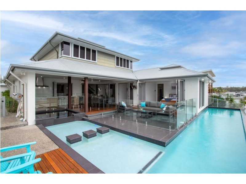 77 Bellanboe Circuit, Pelican Waters QLD 4551