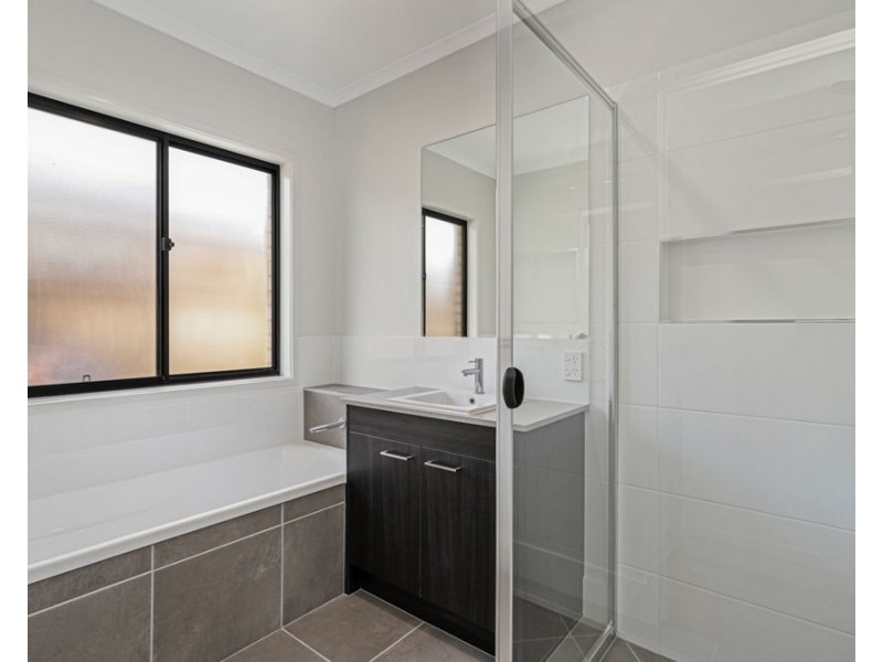 23 Ficus Drive, Palmview QLD 4553