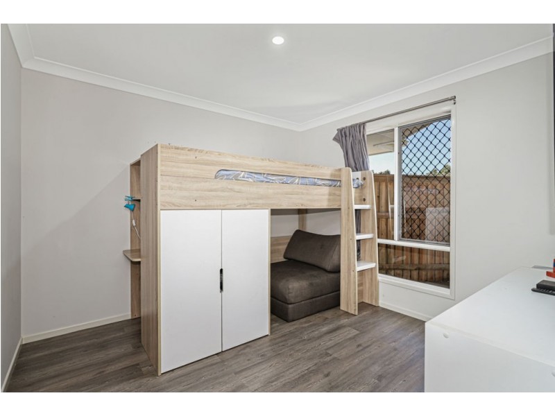 82 Carnarvon Drive, Beerwah QLD 4519