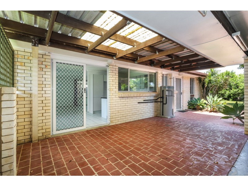 28 Benalla Street, Warana QLD 4575