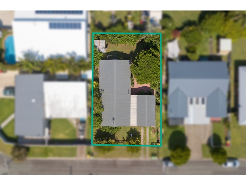 28 Benalla Street, Warana QLD 4575