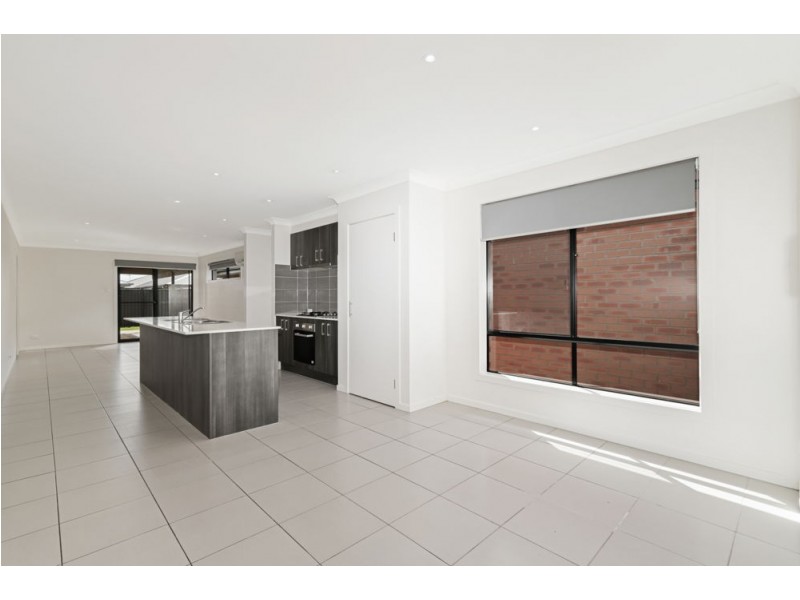 30 Frankland Avenue, Meridan Plains QLD 4551