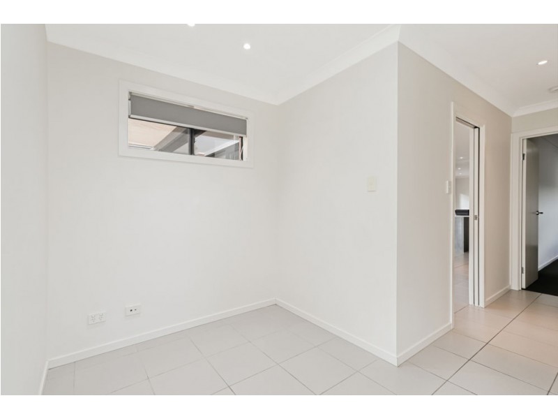 30 Frankland Avenue, Meridan Plains QLD 4551