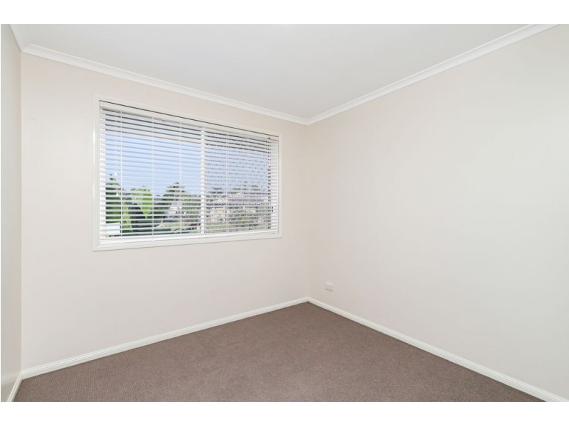 17 Rosewood Court, Landsborough QLD 4550