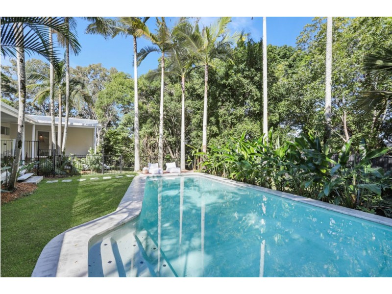 8 Thrushs Road, Dulong QLD 4560