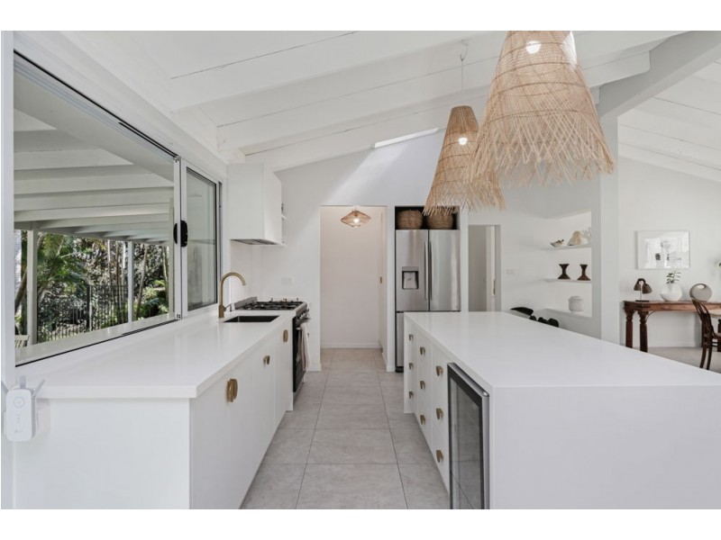 8 Thrushs Road, Dulong QLD 4560