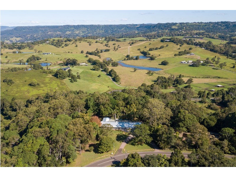 8 Thrushs Road, Dulong QLD 4560