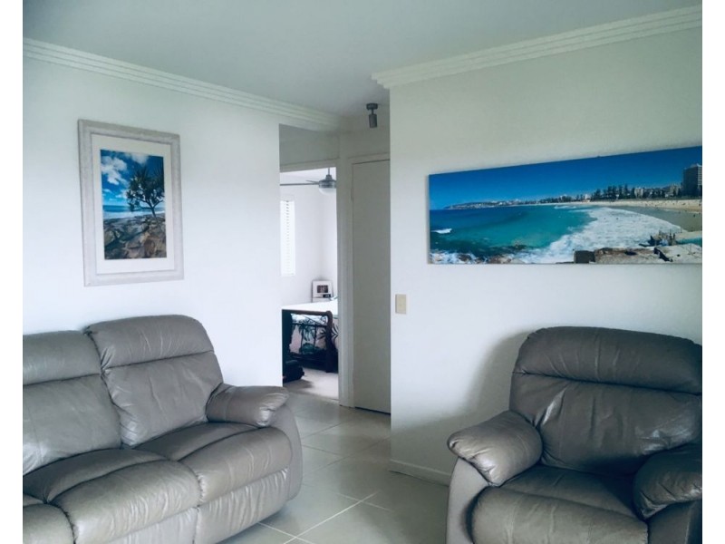 4/26-28 Akeringa Place, Mooloolaba QLD 4557