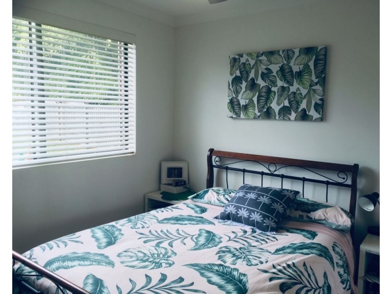 4/26-28 Akeringa Place, Mooloolaba QLD 4557