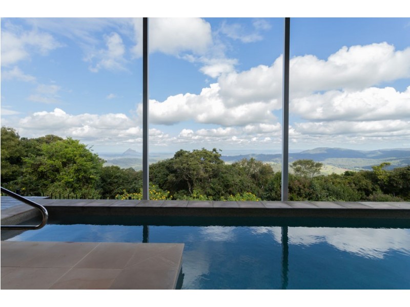 567 Mountain View Road, Maleny QLD 4552