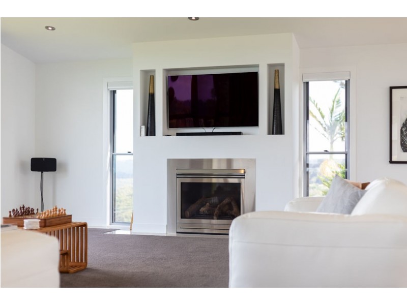 567 Mountain View Road, Maleny QLD 4552