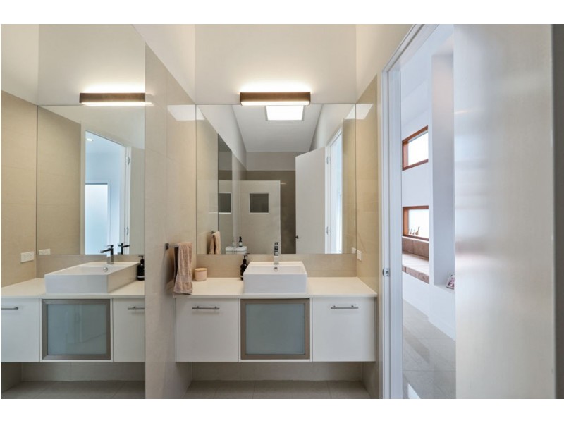 567 Mountain View Road, Maleny QLD 4552