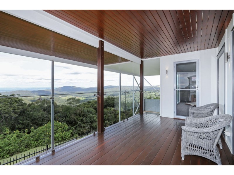 567 Mountain View Road, Maleny QLD 4552