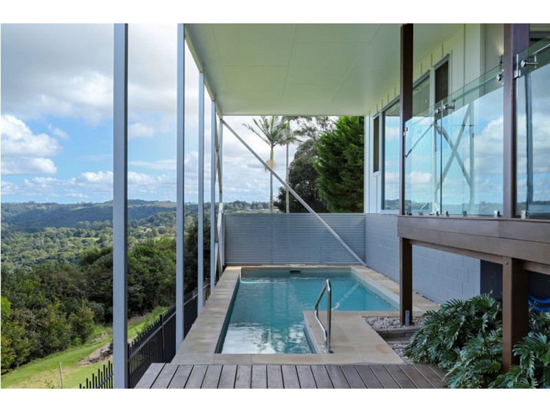 567 Mountain View Road, Maleny QLD 4552