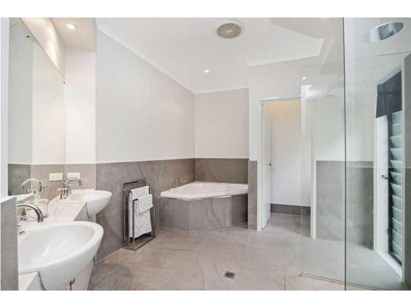 67 The Corso, Pelican Waters QLD 4551