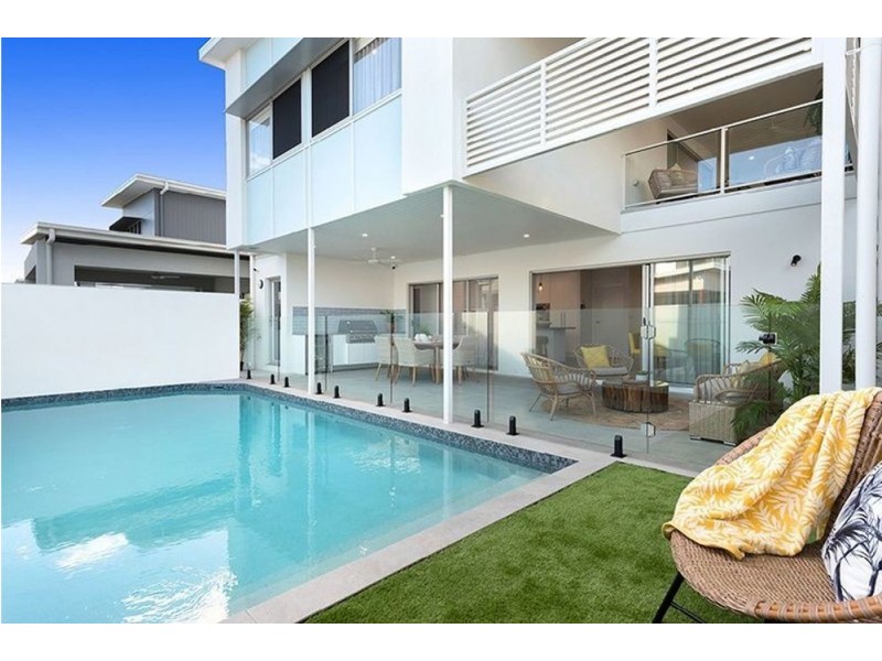 18 Riptide Street, Bokarina QLD 4575