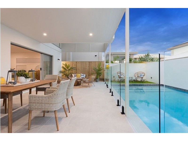 18 Riptide Street, Bokarina QLD 4575