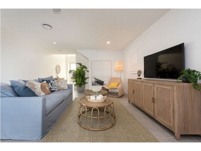 18 Riptide Street, Bokarina QLD 4575