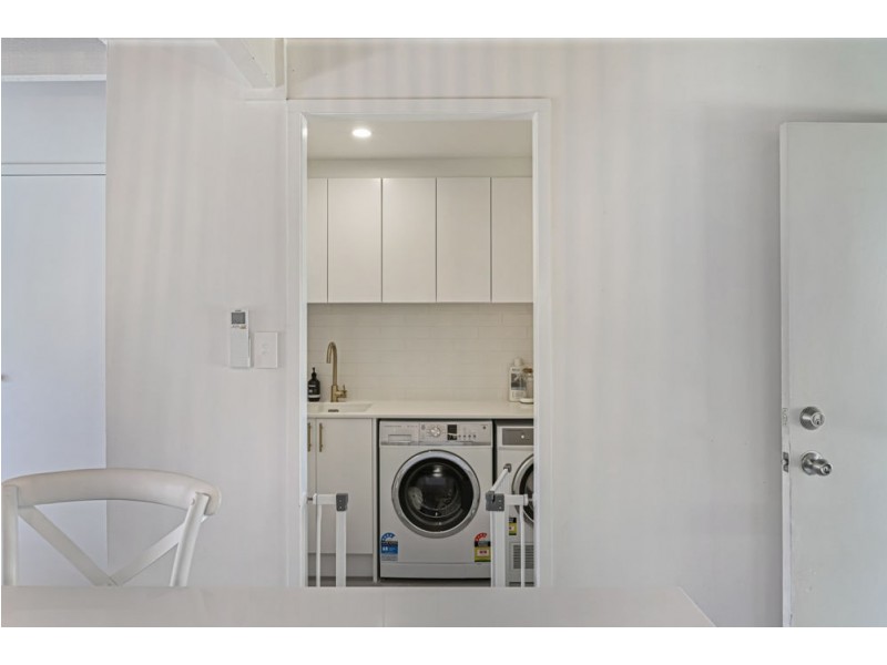 1/34 Lawrence Street, Mooloolaba QLD 4557