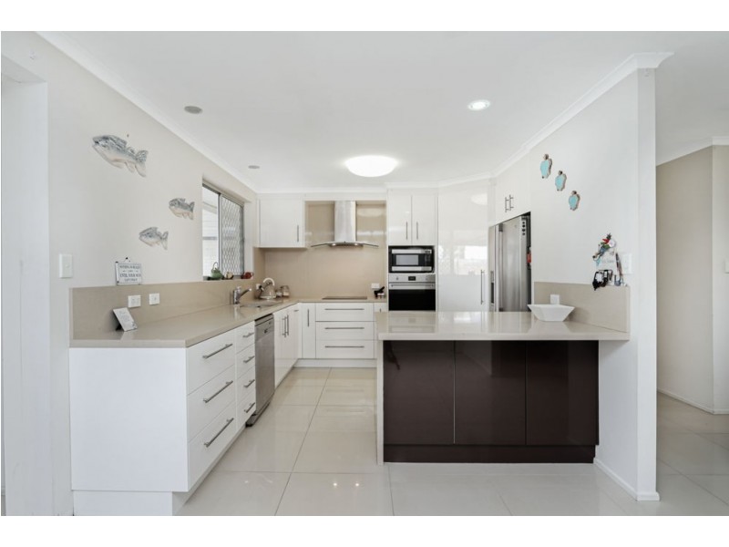 4 Palkana Drive, Warana QLD 4575