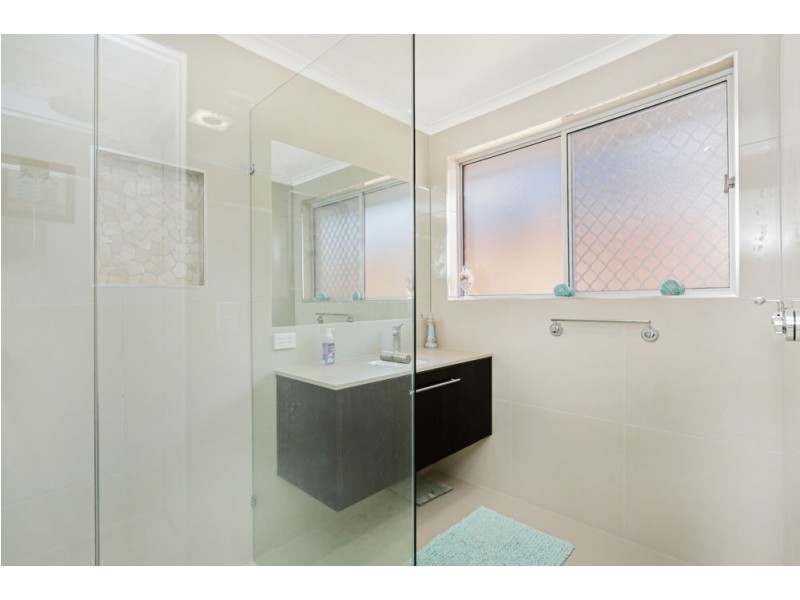 4 Palkana Drive, Warana QLD 4575