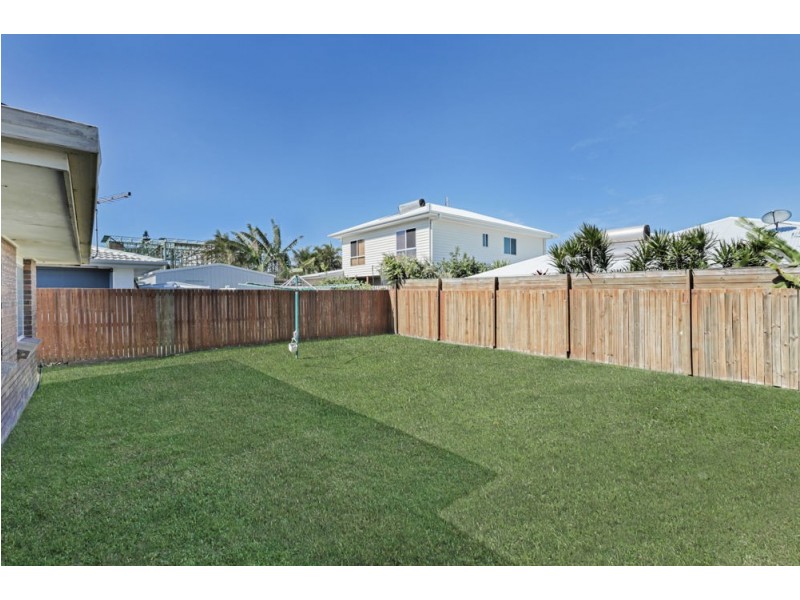 4 Palkana Drive, Warana QLD 4575