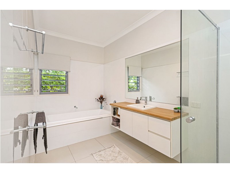 20 Donegal Drive, Yaroomba QLD 4573