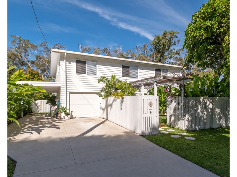 51 Moomba Street, Pacific Paradise QLD 4564