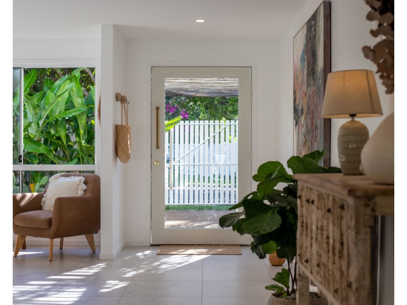 51 Moomba Street, Pacific Paradise QLD 4564