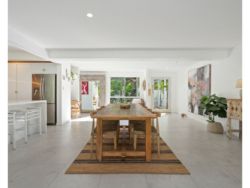 51 Moomba Street, Pacific Paradise QLD 4564