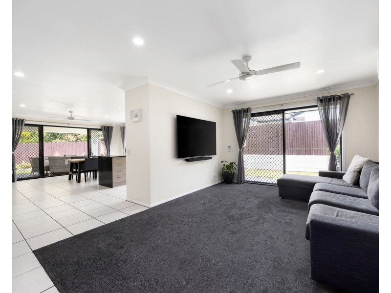 5 Kingsmill Circuit, Peregian Springs QLD 4573