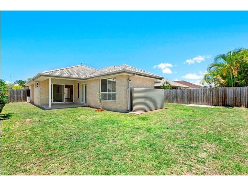 27 PARKLAND DR, Pacific Paradise QLD 4564