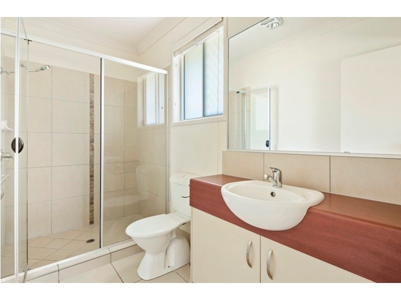 27 PARKLAND DR, Pacific Paradise QLD 4564