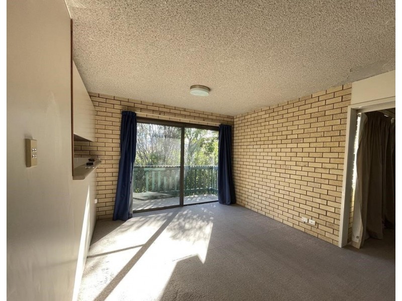 4/2 BAROOGA CRESCENT, Mooloolaba QLD 4557