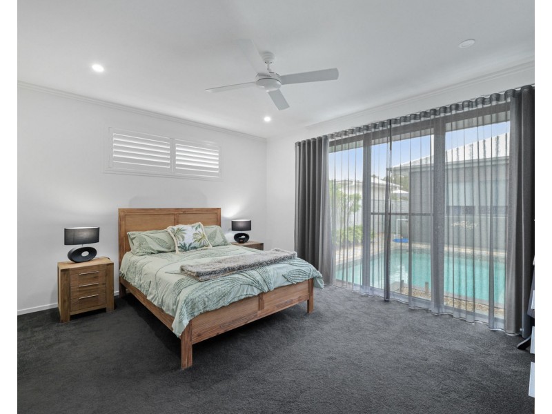 37 Waderbird Crescent, Pelican Waters QLD 4551