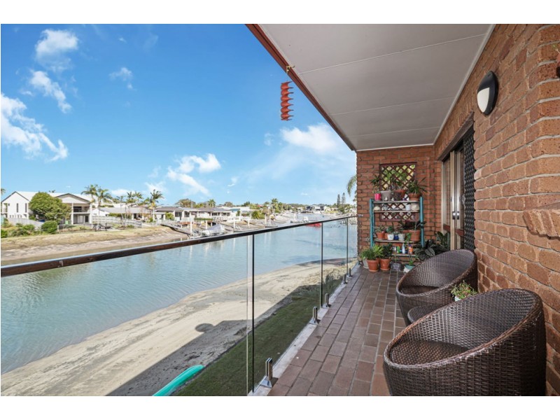 4/17 Barooga Crescent, Mooloolaba QLD 4557