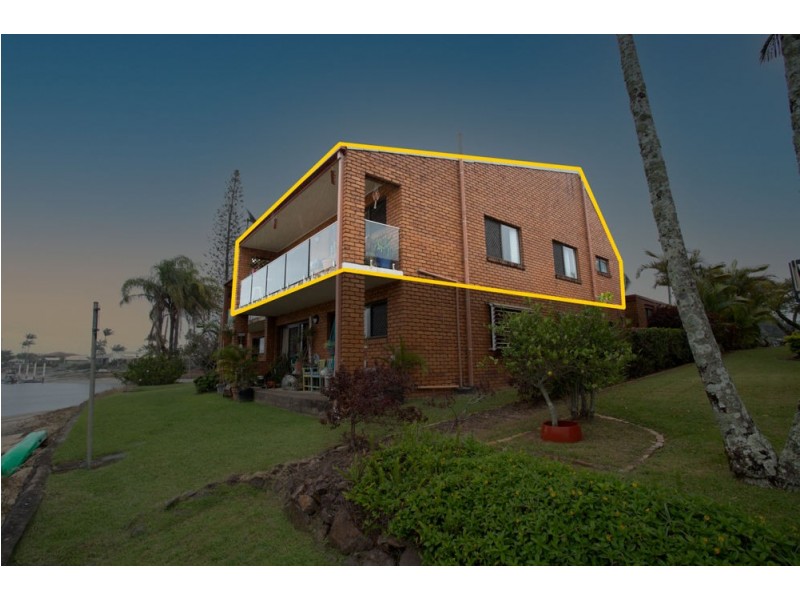 4/17 Barooga Crescent, Mooloolaba QLD 4557