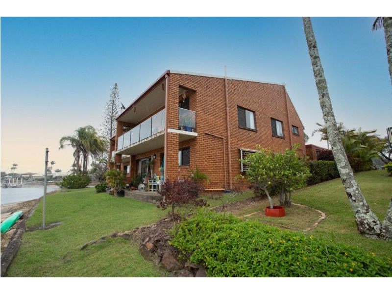 4/17 Barooga Crescent, Mooloolaba QLD 4557